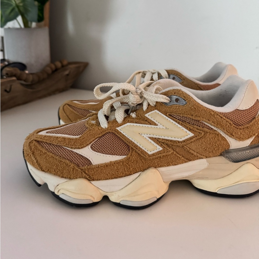 New Balance 9060 sneakers